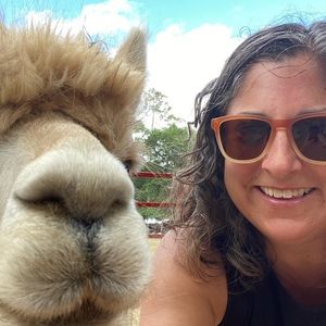 Meet your Posher, Tina